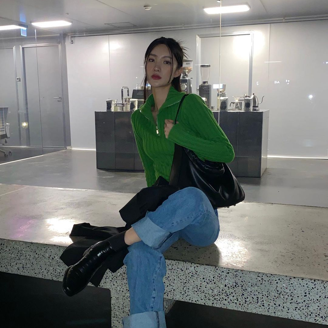 BBYB | 비비와이비 [@hyejxong__] Balloon (M) Shoulder Bag (Jade Black)