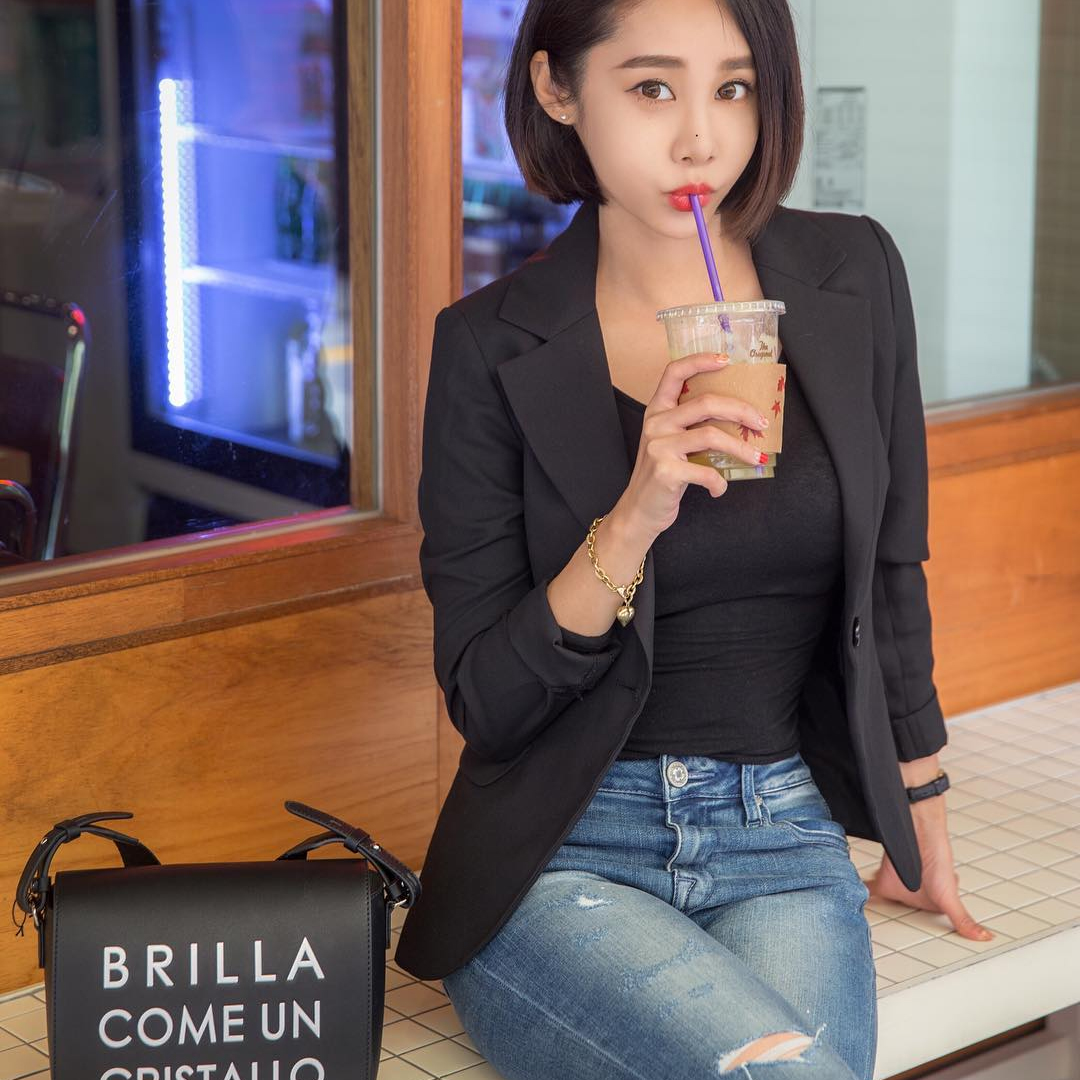 BBYB | 비비와이비 [@kang_habin] MARCE Shoulder Bag (Jade Black)
