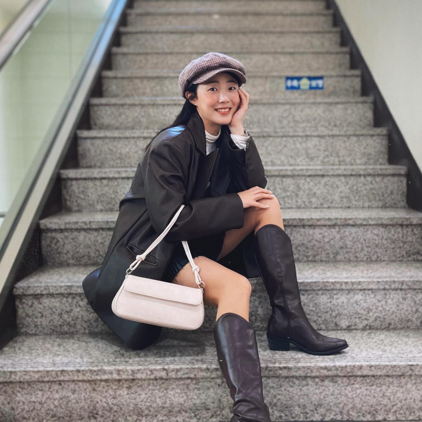 BBYB | 비비와이비 [@ming_kko] Lala Shoulder Bag (Crinkled Ivory)