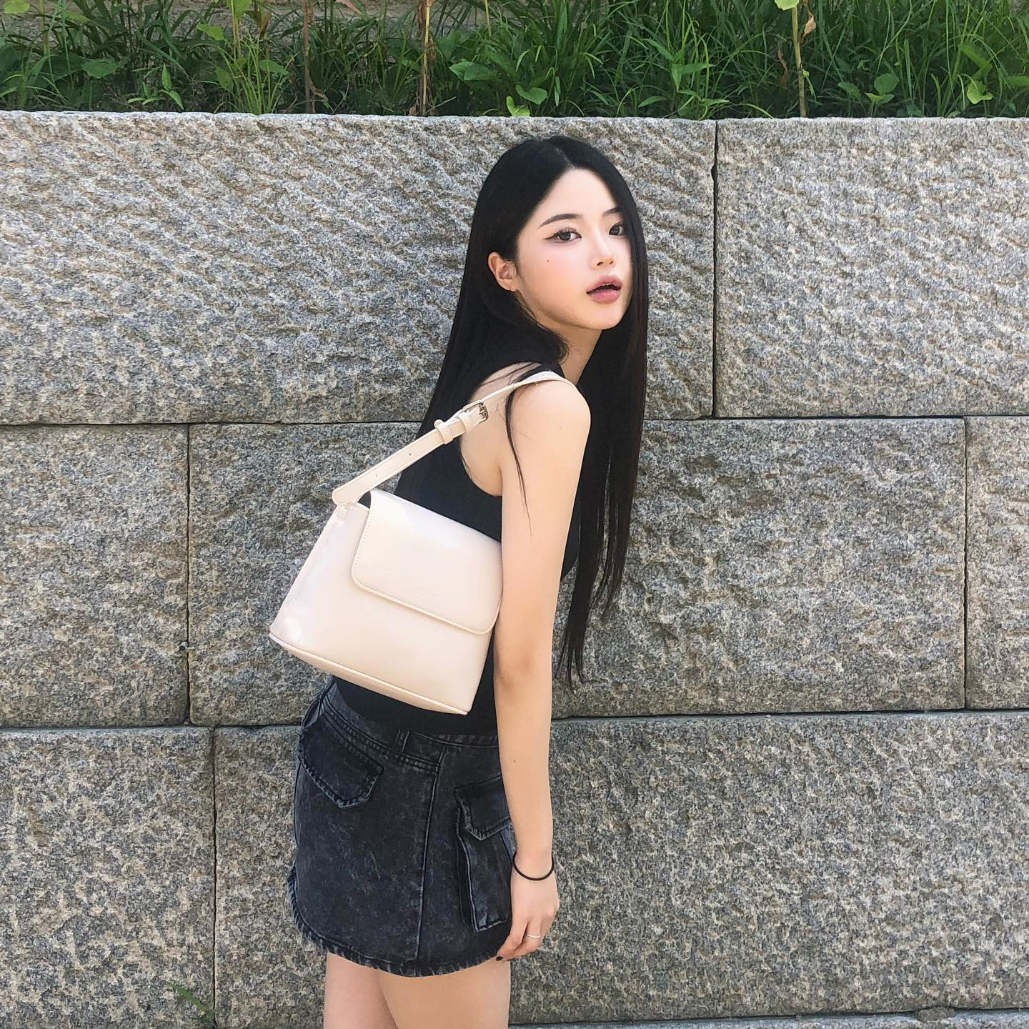 BBYB | 비비와이비 [@cha_e_0] Ciel Shoulder Bag (Crinkled Ivory)
