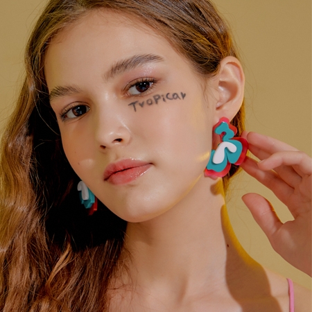 Summer Scabiosa Earring (Pink)